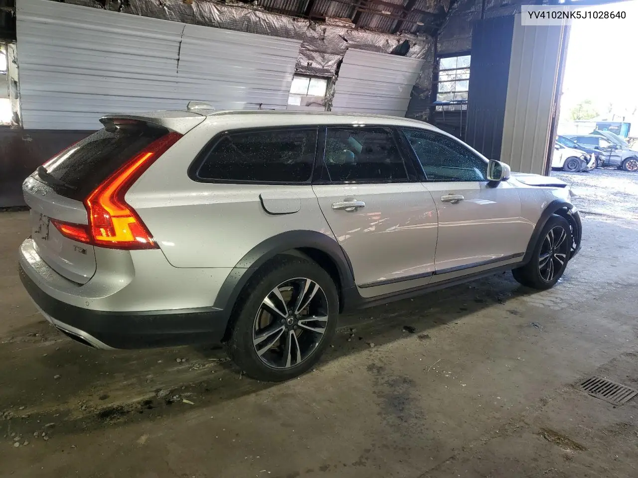 2018 Volvo V90 Cross Country T5 Momentum VIN: YV4102NK5J1028640 Lot: 58971675