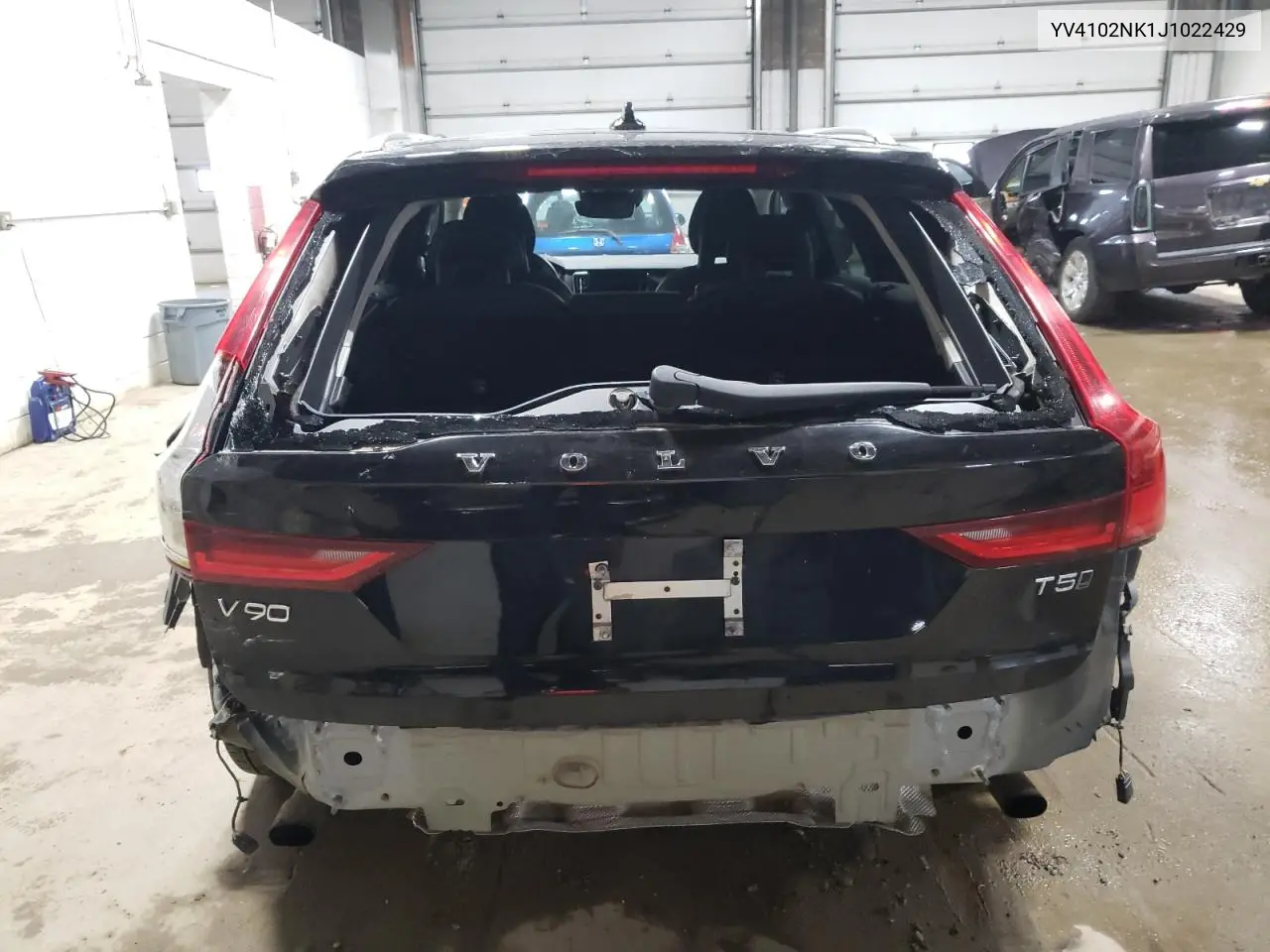 2018 Volvo V90 Cross Country T5 Momentum VIN: YV4102NK1J1022429 Lot: 59774895