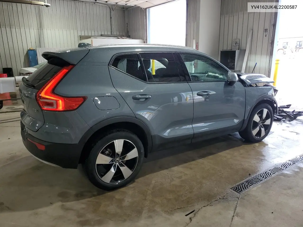 2020 Volvo Xc40 T5 Momentum VIN: YV4162UK4L2200587 Lot: 55737555