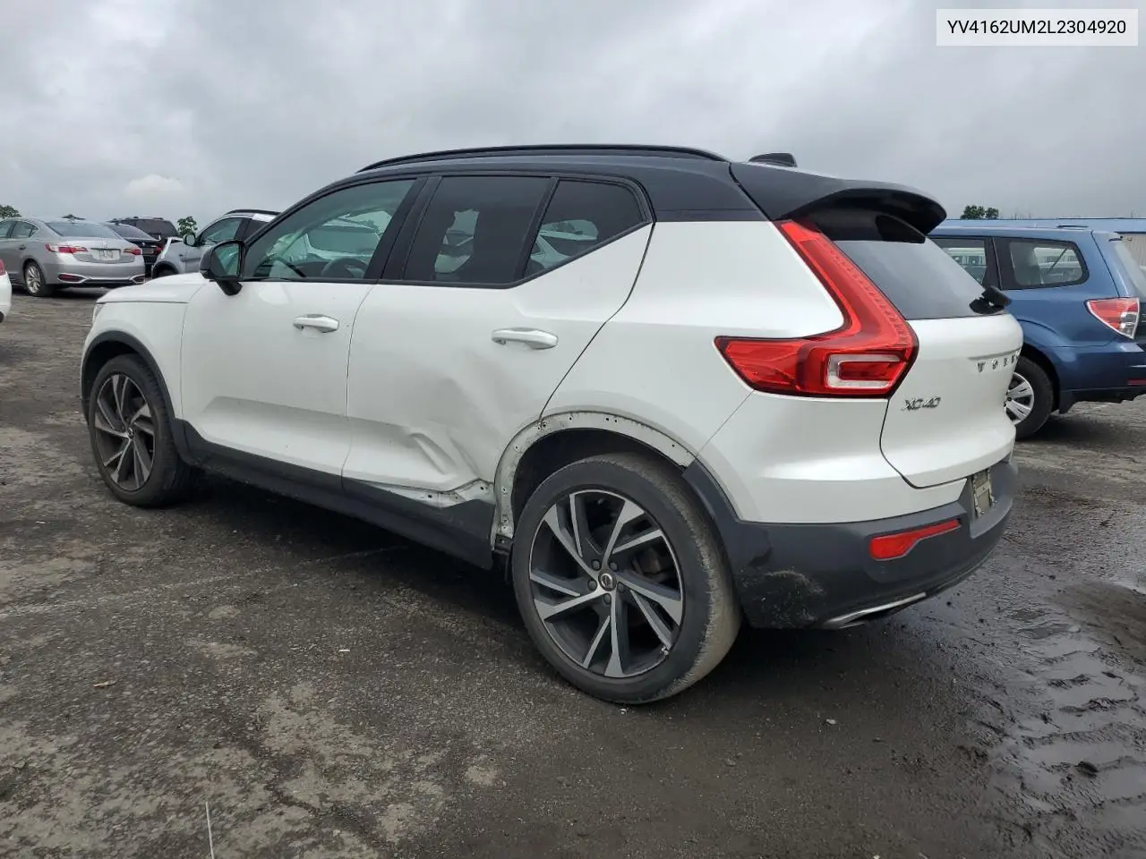 2020 Volvo Xc40 T5 R-Design VIN: YV4162UM2L2304920 Lot: 61303985