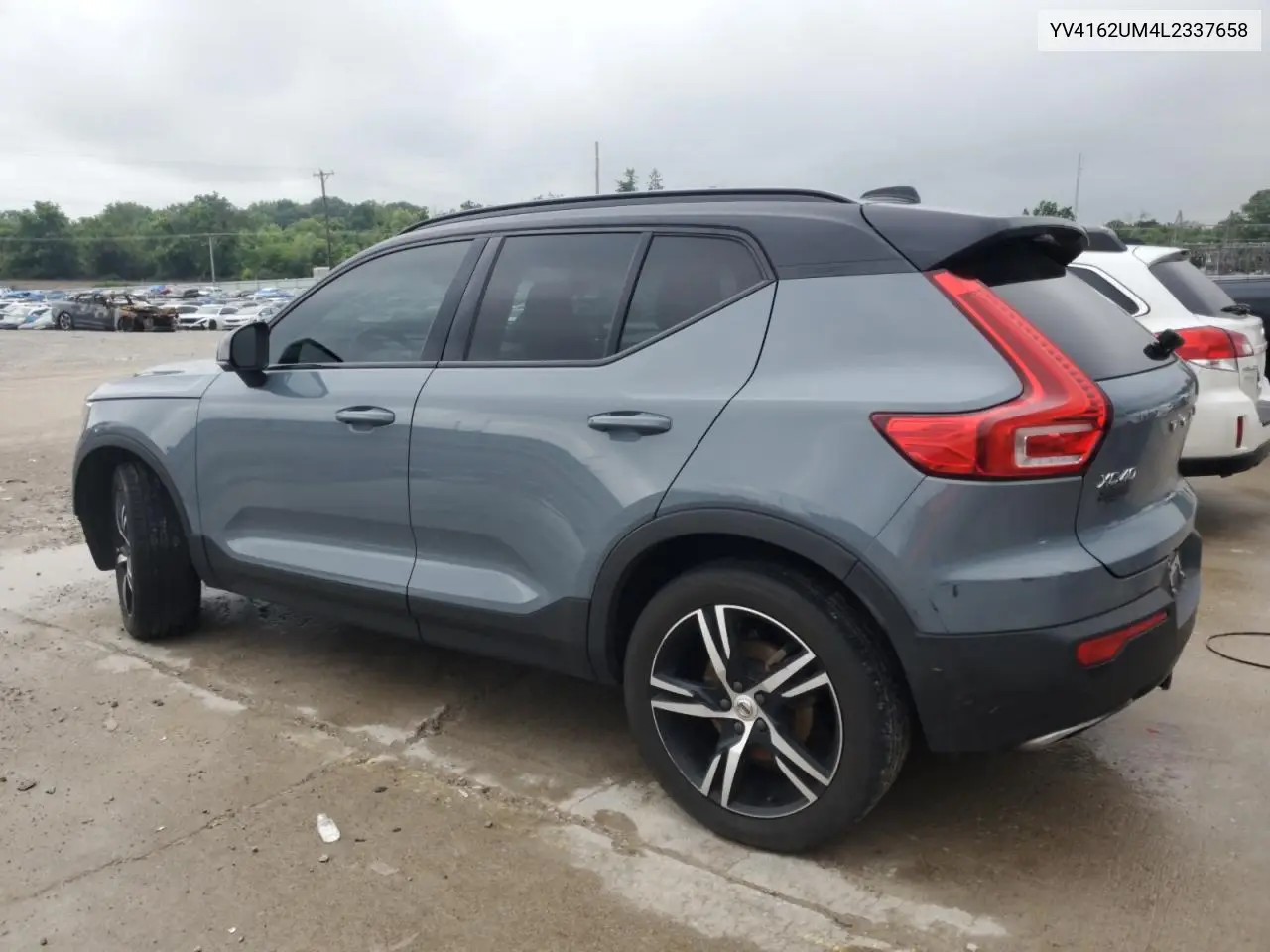 2020 Volvo Xc40 T5 R-Design VIN: YV4162UM4L2337658 Lot: 61304505