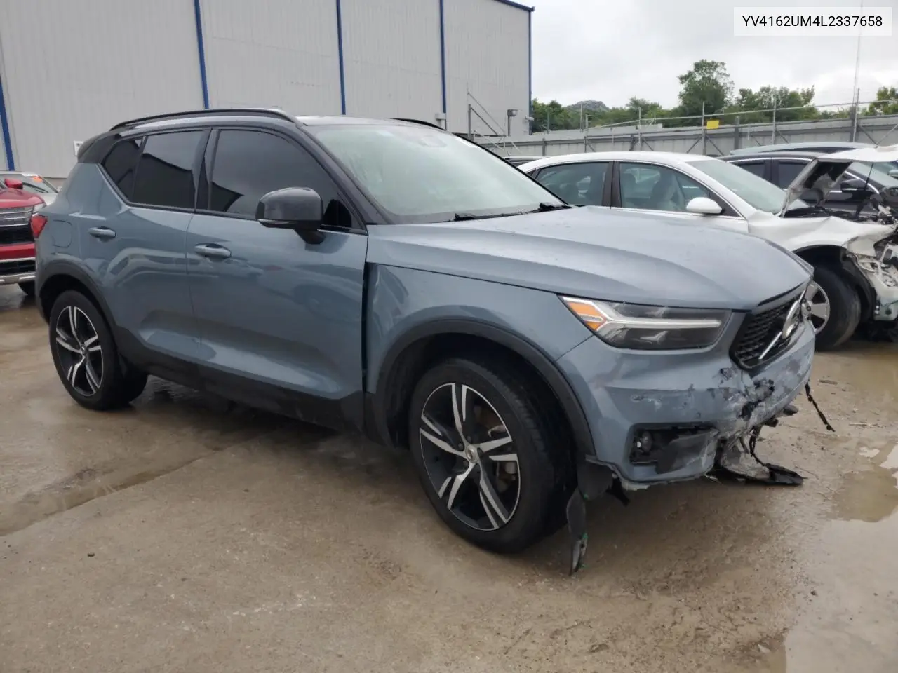 2020 Volvo Xc40 T5 R-Design VIN: YV4162UM4L2337658 Lot: 61304505