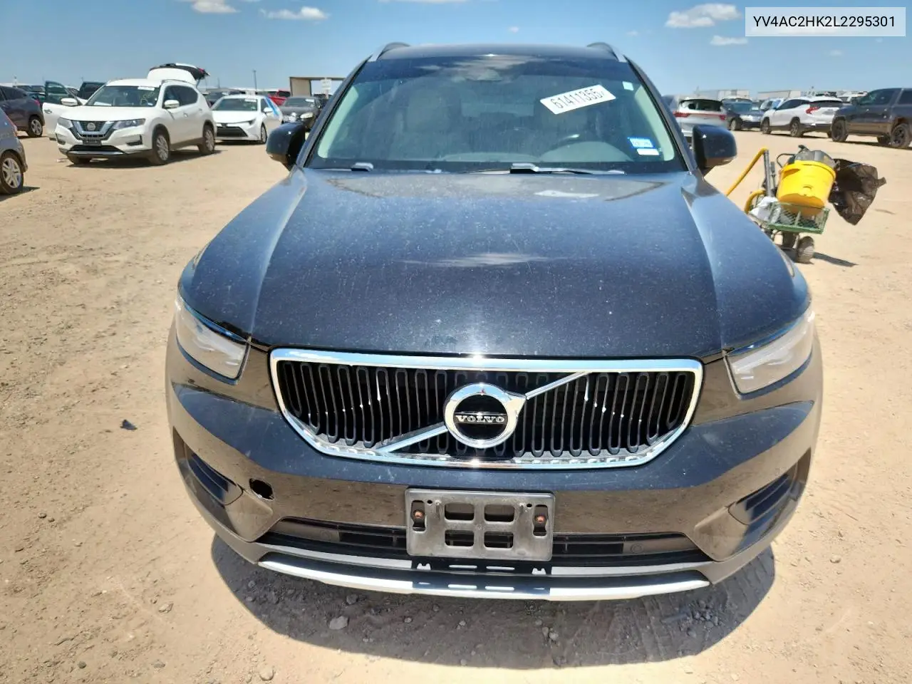 2020 Volvo Xc40 T4 Momentum VIN: YV4AC2HK2L2295301 Lot: 61411355