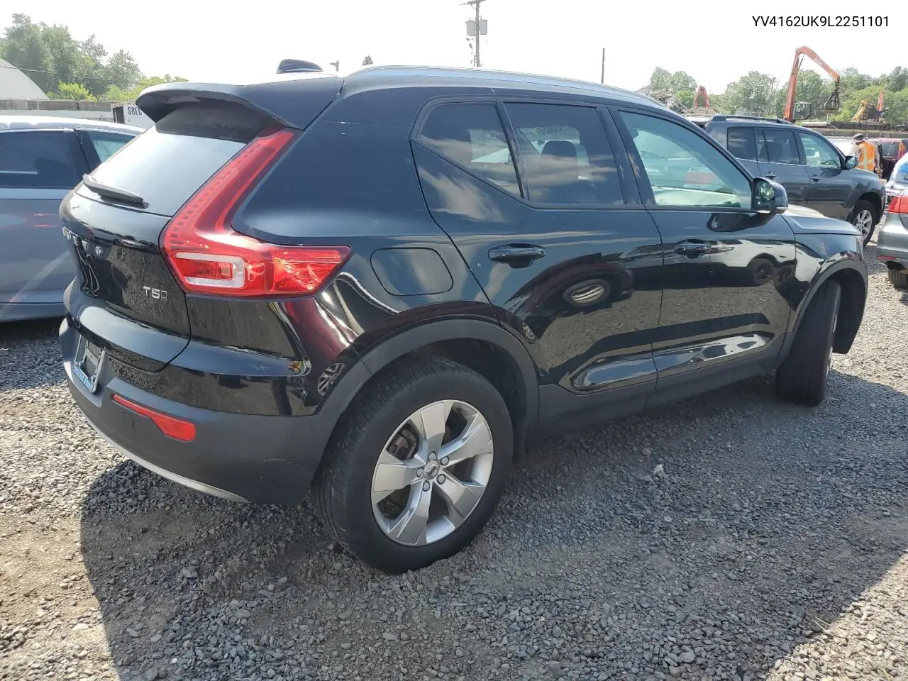 2020 Volvo Xc40 T5 Momentum VIN: YV4162UK9L2251101 Lot: 61938055