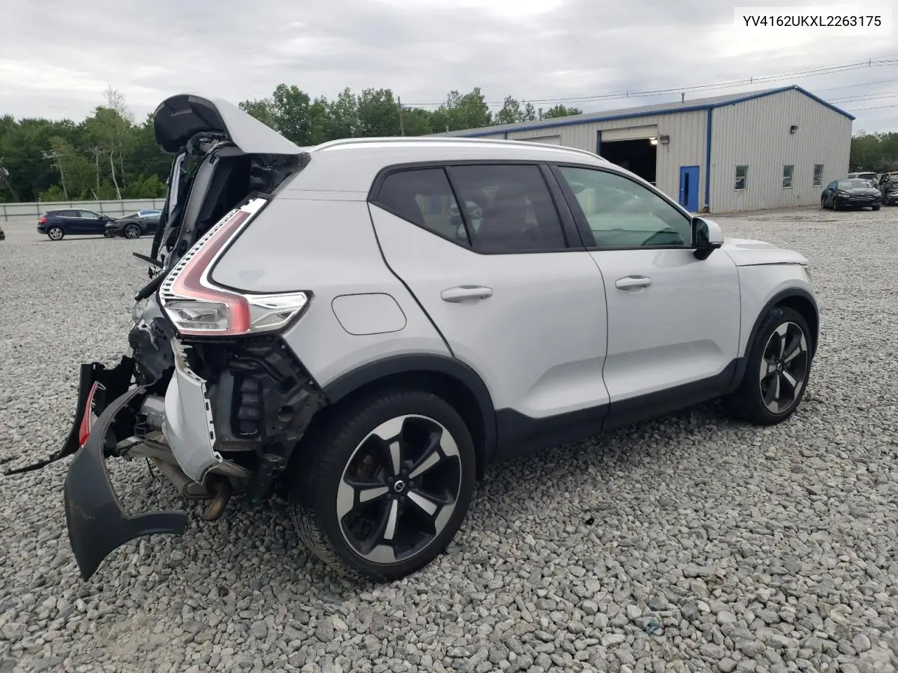 2020 Volvo Xc40 T5 Momentum VIN: YV4162UKXL2263175 Lot: 62497935