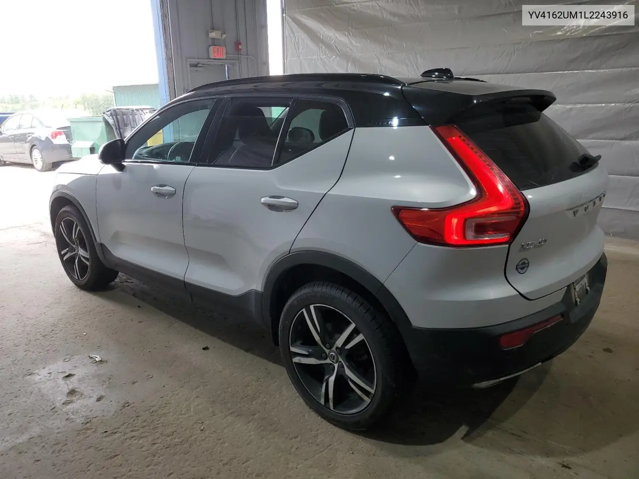 2020 Volvo Xc40 T5 R-Design VIN: YV4162UM1L2243916 Lot: 63404785