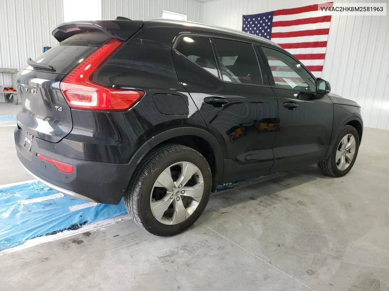 2021 Volvo Xc40 T4 Momentum VIN: YV4AC2HK8M2581963 Lot: 54700415