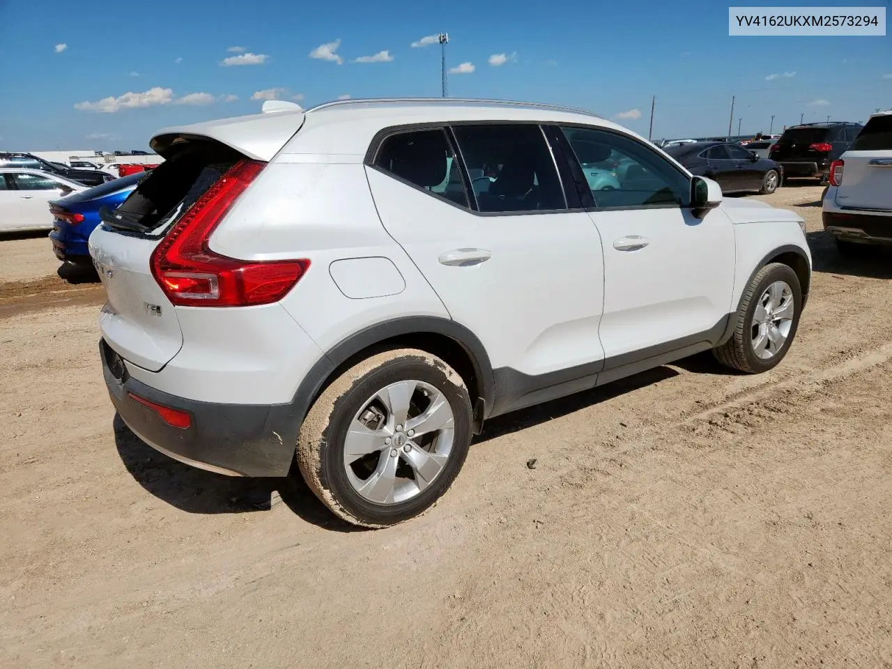 2021 Volvo Xc40 T5 Momentum VIN: YV4162UKXM2573294 Lot: 60966175