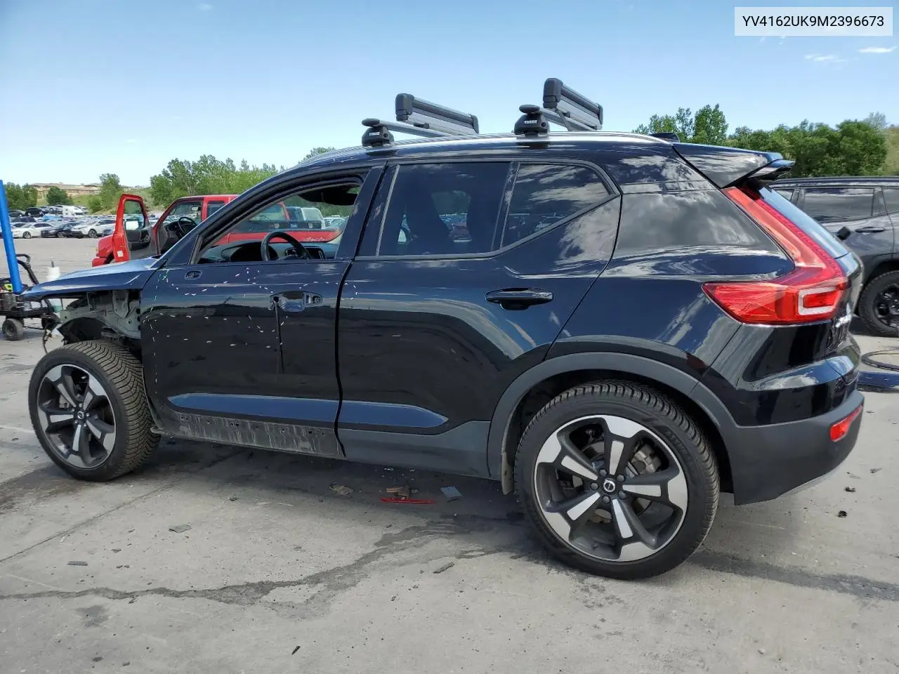 2021 Volvo Xc40 T5 Momentum VIN: YV4162UK9M2396673 Lot: 61420555