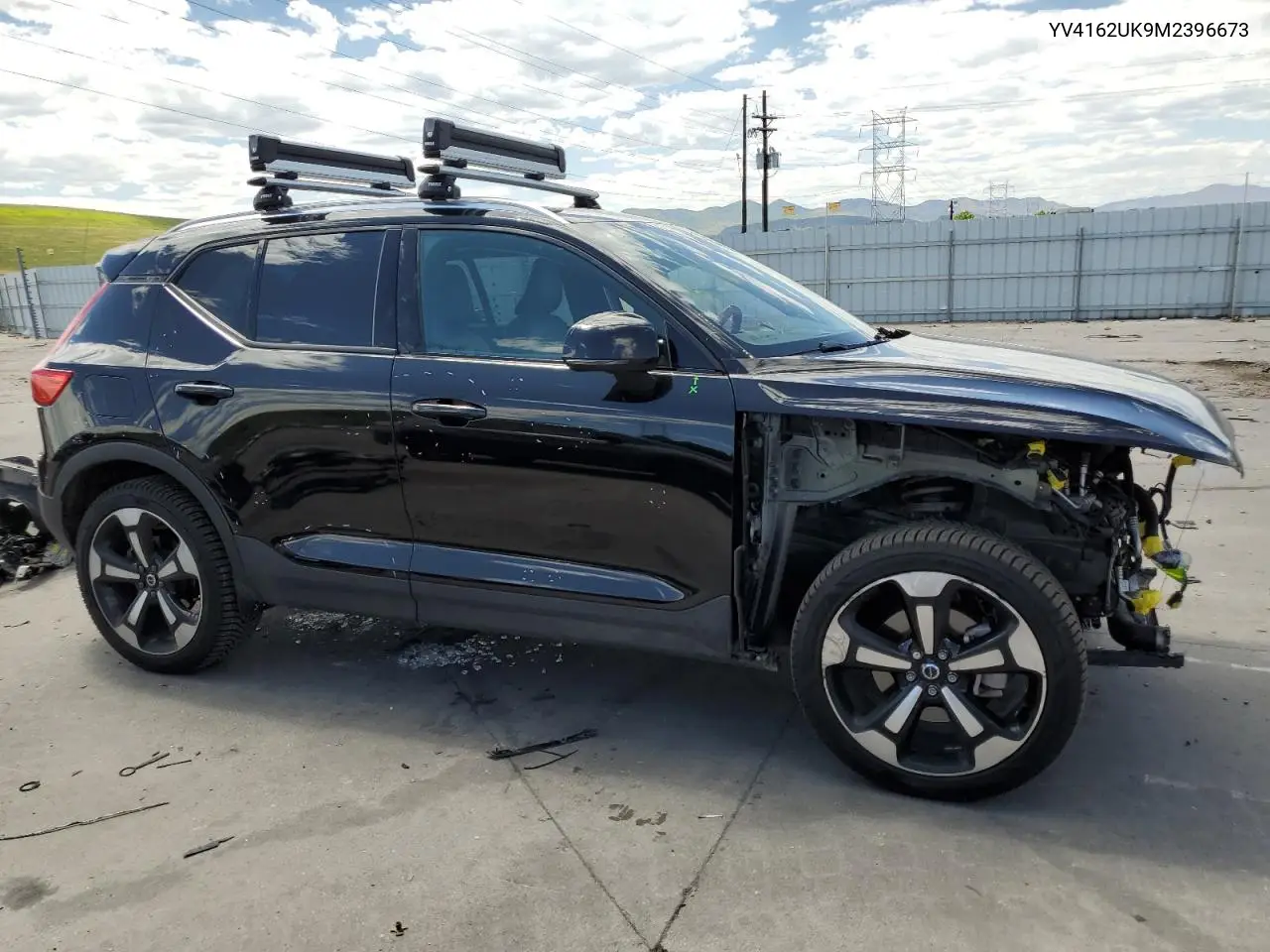 2021 Volvo Xc40 T5 Momentum VIN: YV4162UK9M2396673 Lot: 61420555