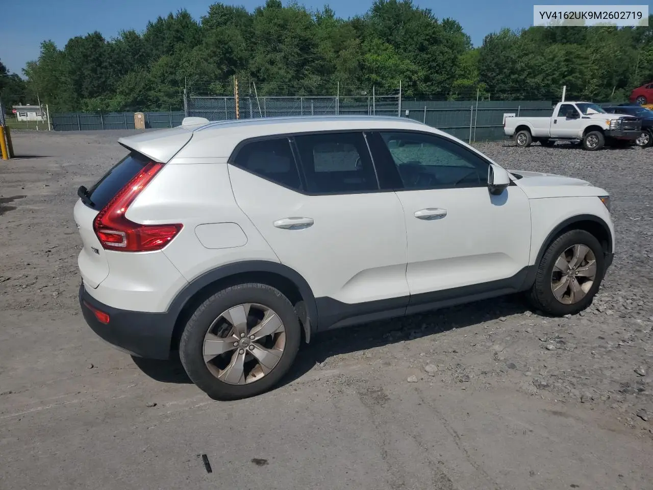 2021 Volvo Xc40 T5 Momentum VIN: YV4162UK9M2602719 Lot: 61892265