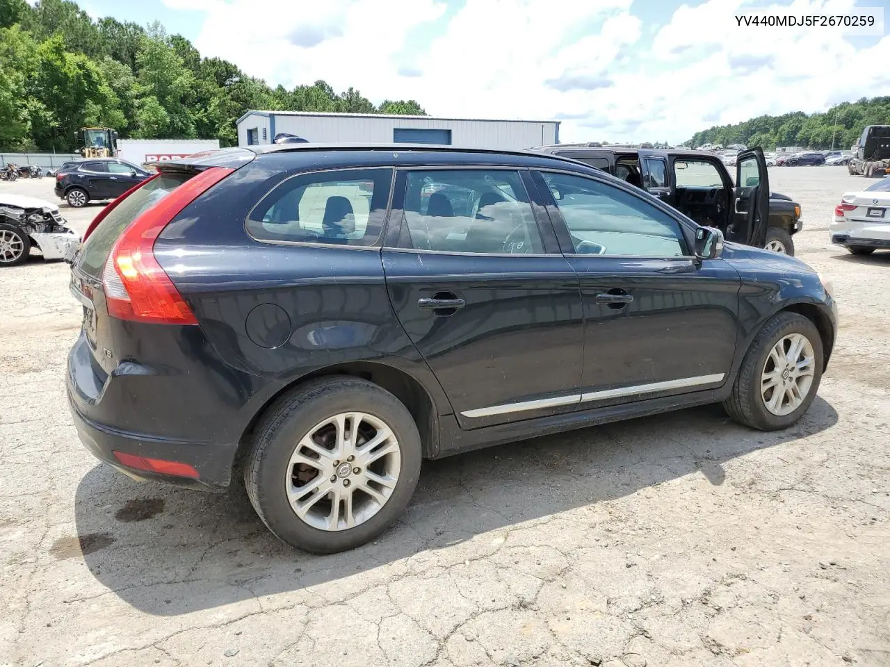 2015 Volvo Xc60 T5 VIN: YV440MDJ5F2670259 Lot: 61270035