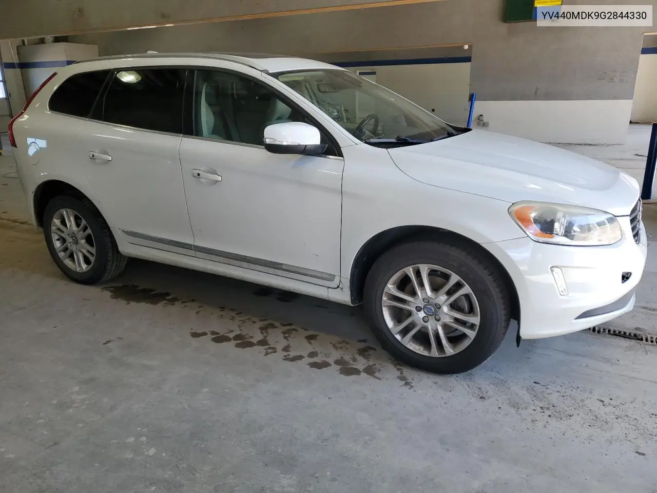 2016 Volvo Xc60 T5 Premier VIN: YV440MDK9G2844330 Lot: 50769675
