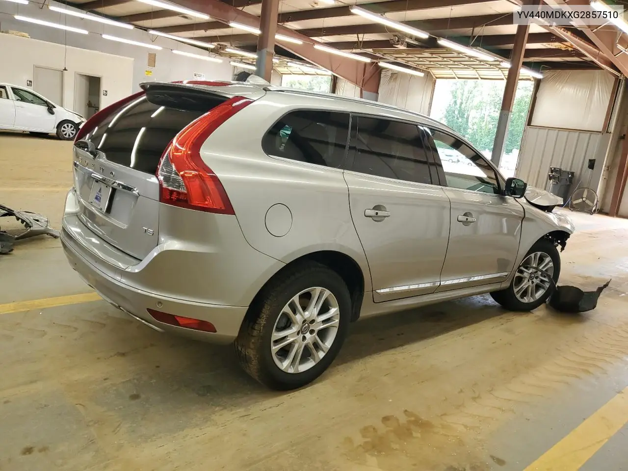 2016 Volvo Xc60 T5 Premier VIN: YV440MDKXG2857510 Lot: 56482855