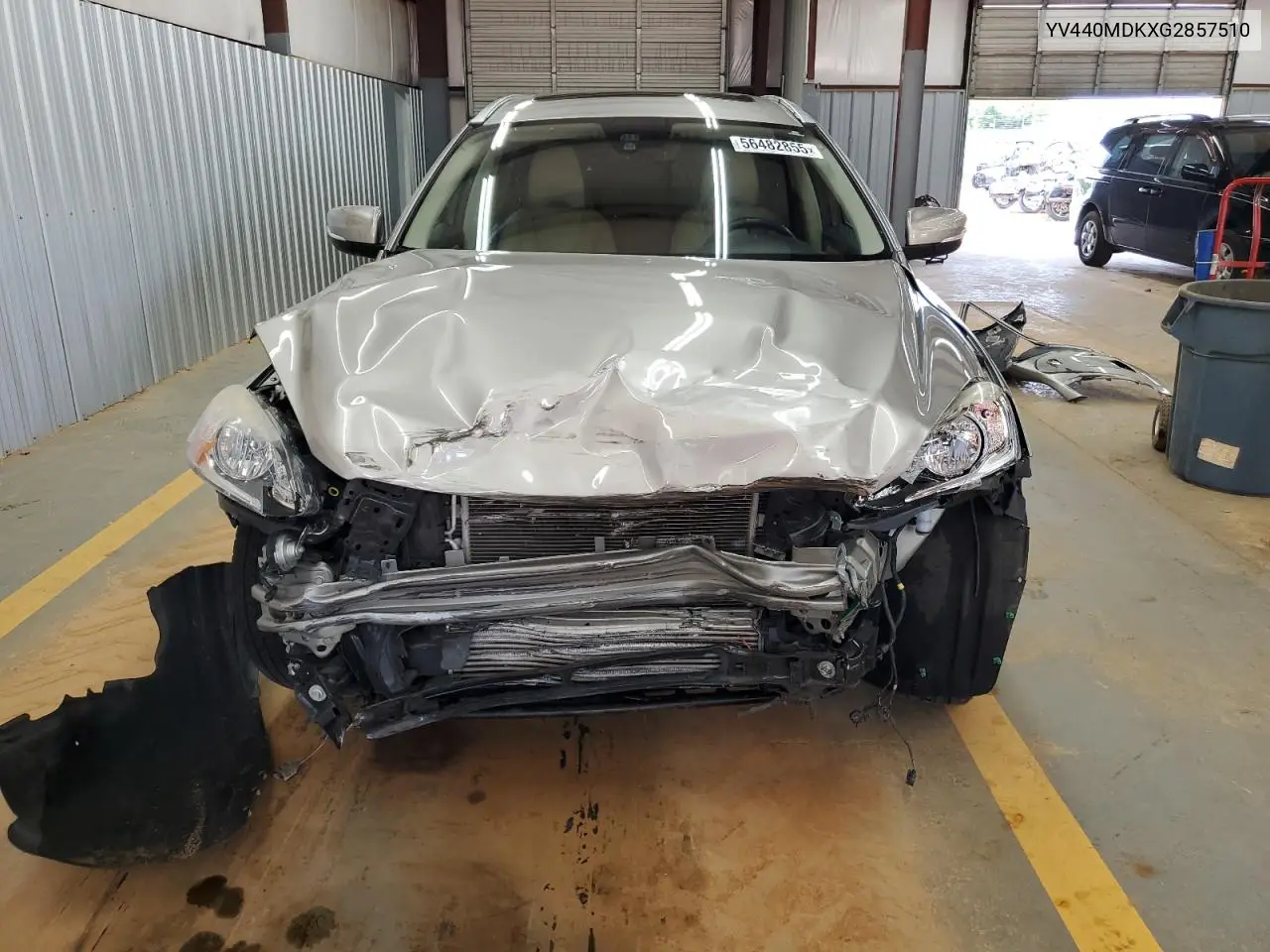 2016 Volvo Xc60 T5 Premier VIN: YV440MDKXG2857510 Lot: 56482855
