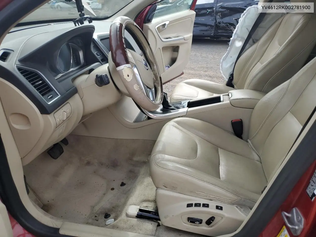 2016 Volvo Xc60 T5 Premier VIN: YV4612RK0G2781900 Lot: 56498505