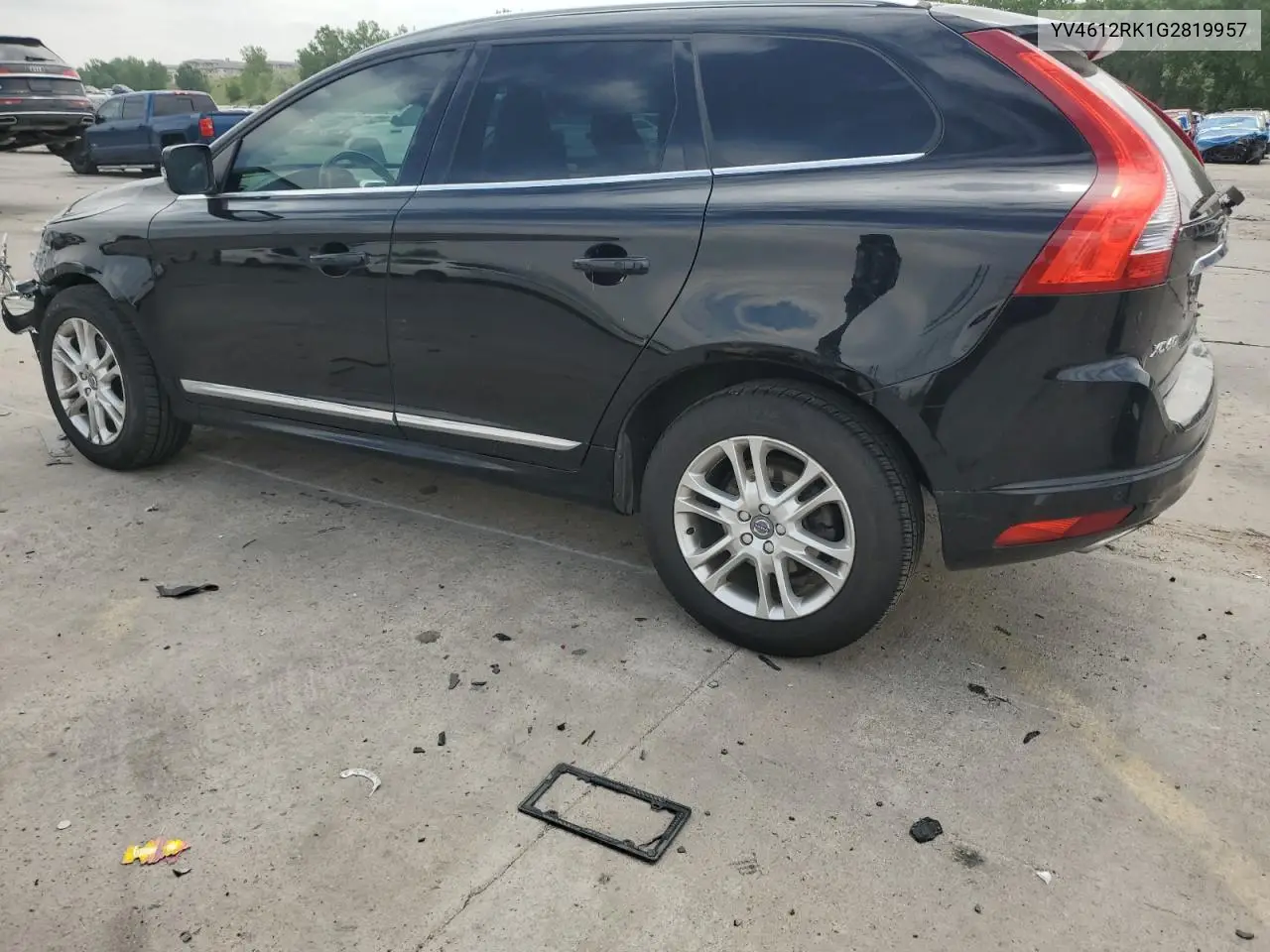 2016 Volvo Xc60 T5 Premier VIN: YV4612RK1G2819957 Lot: 61799735