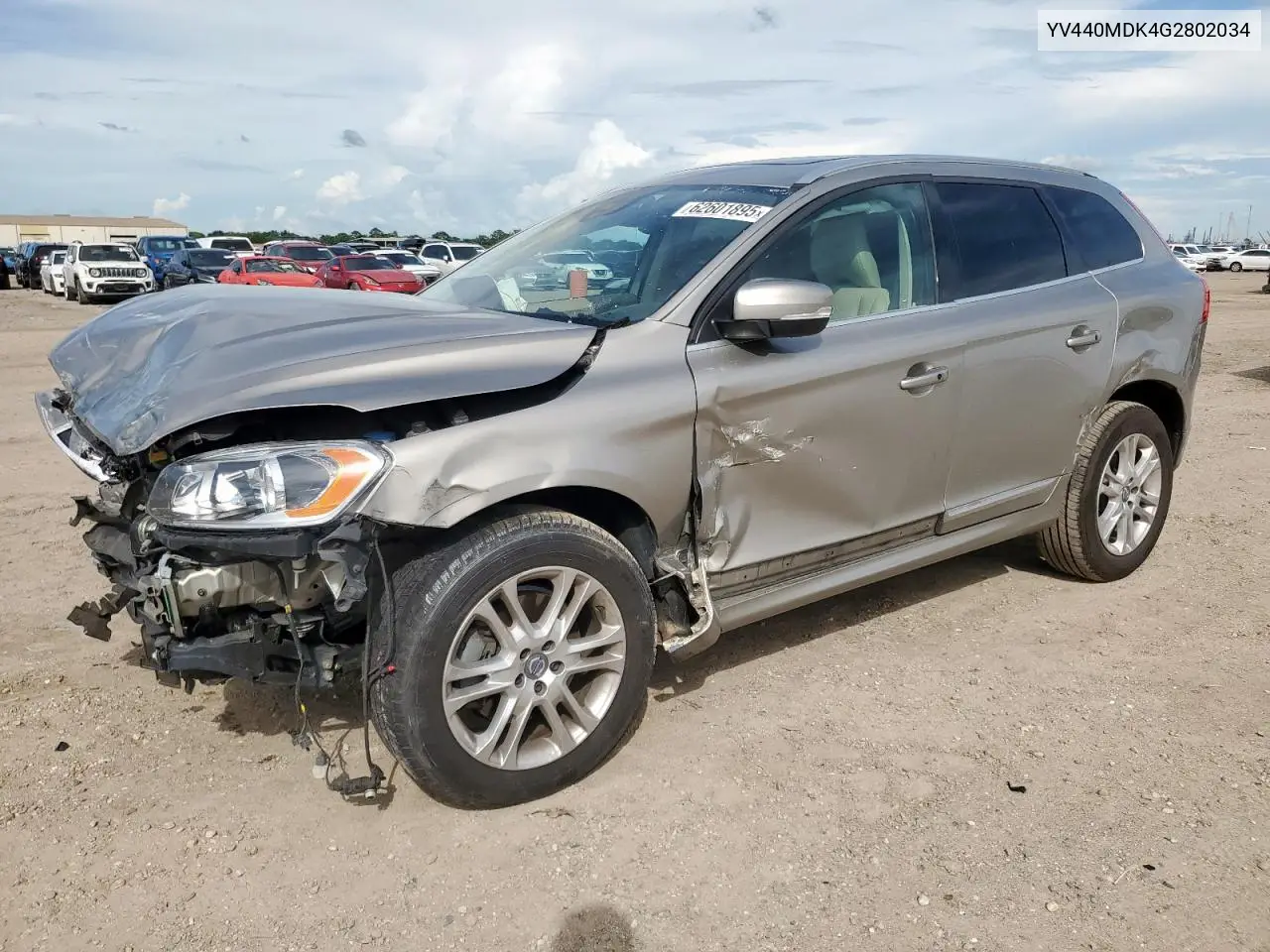 2016 Volvo Xc60 T5 Premier VIN: YV440MDK4G2802034 Lot: 62601895