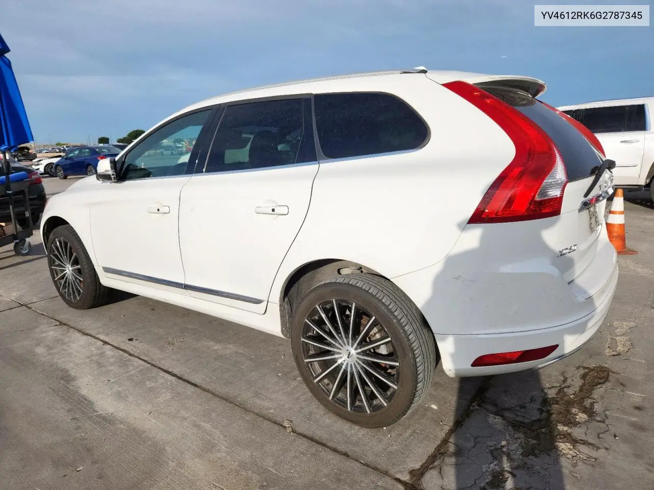 2016 Volvo Xc60 T5 Premier VIN: YV4612RK6G2787345 Lot: 62889835