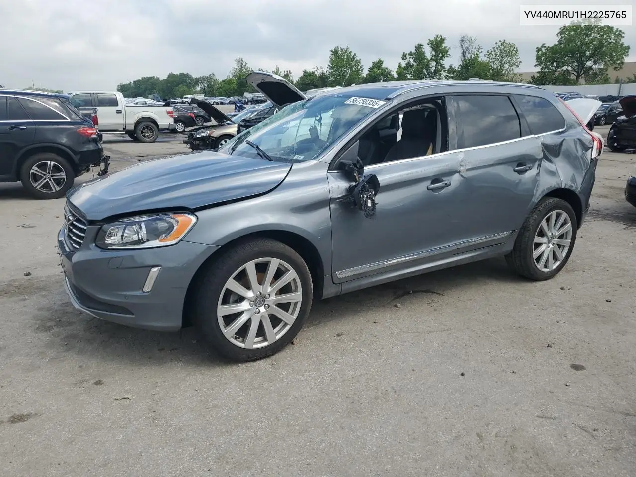 2017 Volvo Xc60 T5 Inscription VIN: YV440MRU1H2225765 Lot: 56750335