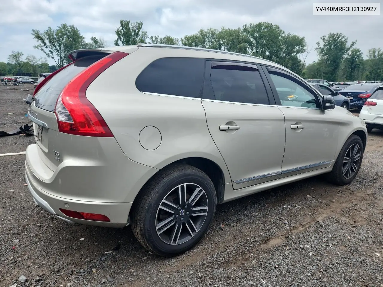 2017 Volvo Xc60 T5 Dynamic VIN: YV440MRR3H2130927 Lot: 64567905