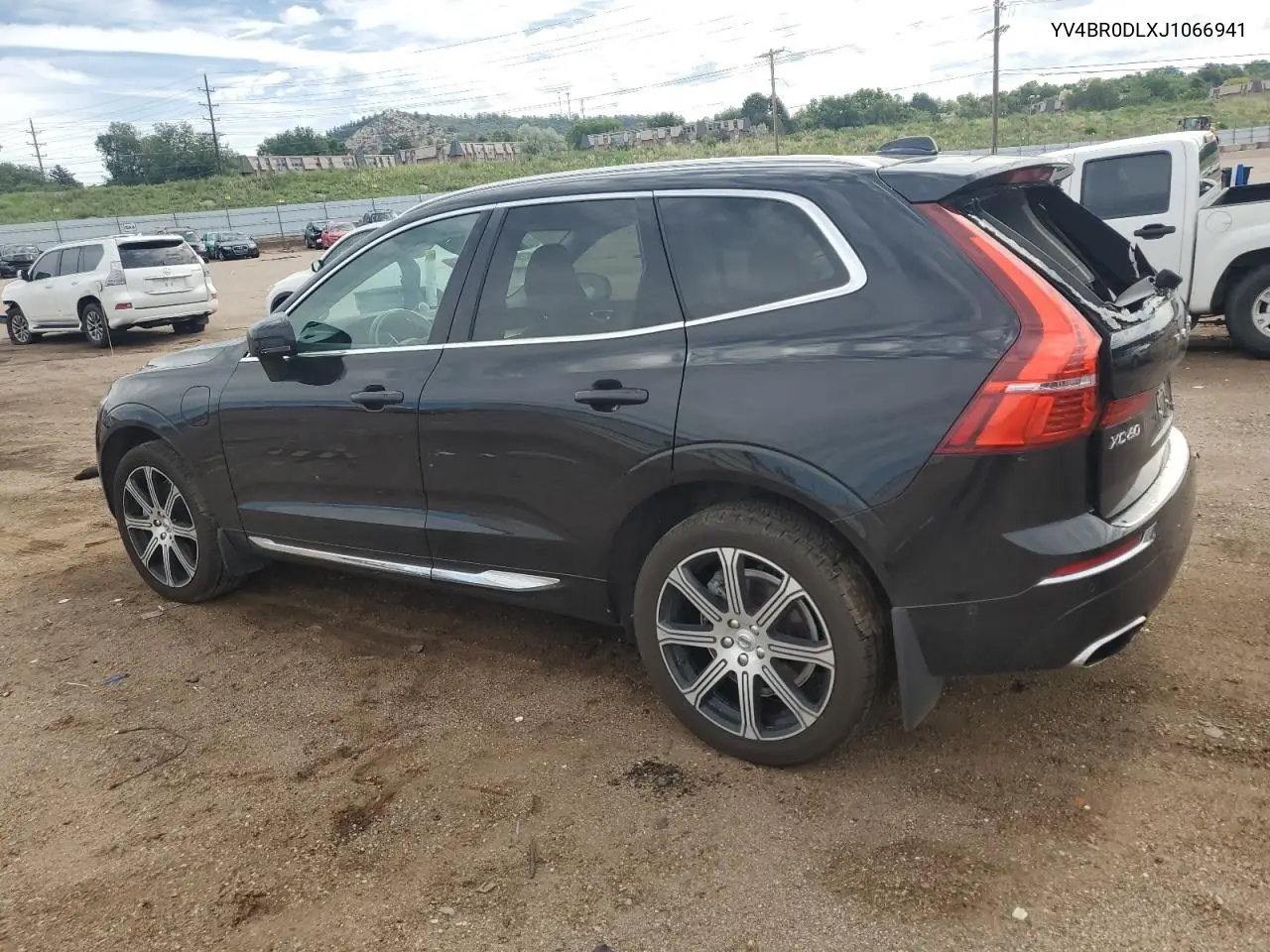 2018 Volvo Xc60 T8 Inscription VIN: YV4BR0DLXJ1066941 Lot: 62947845