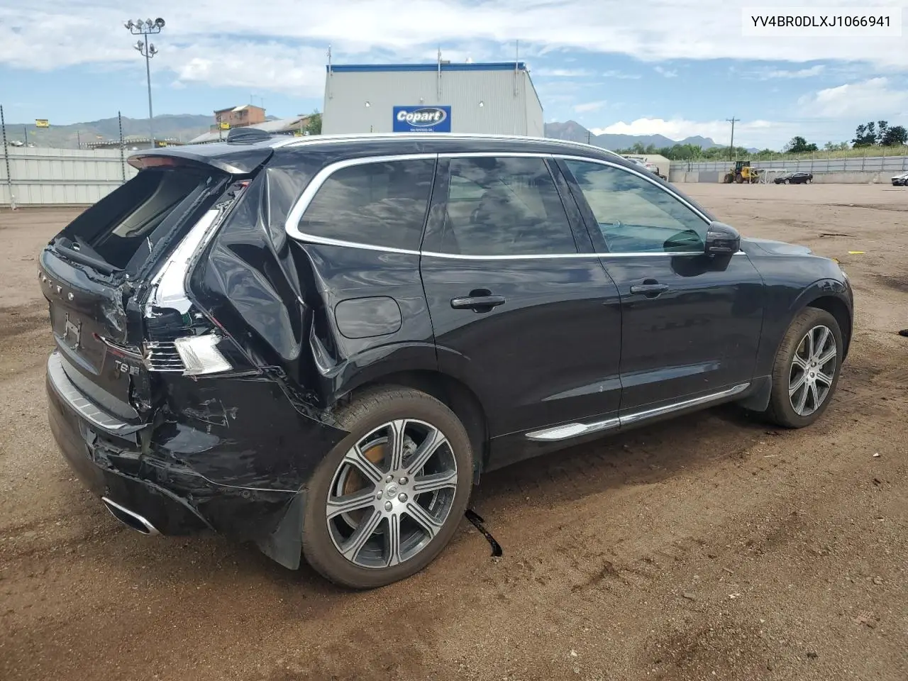 2018 Volvo Xc60 T8 Inscription VIN: YV4BR0DLXJ1066941 Lot: 62947845