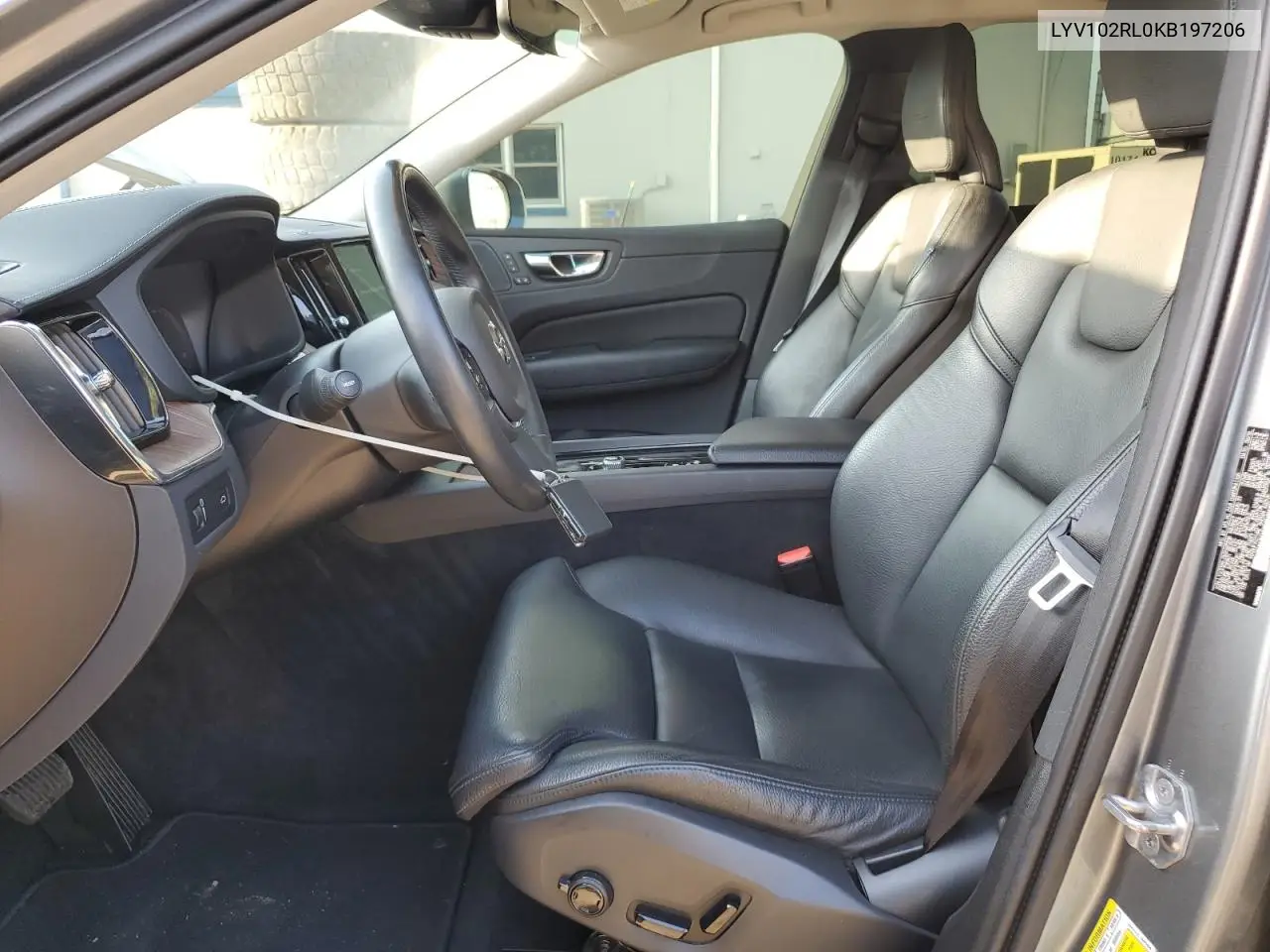 2019 Volvo Xc60 T5 Inscription VIN: LYV102RL0KB197206 Lot: 60993765