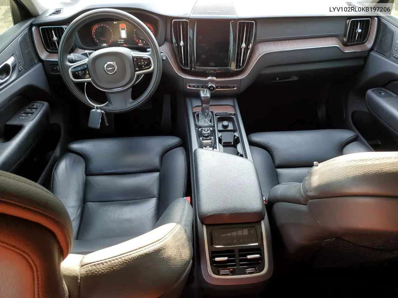 2019 Volvo Xc60 T5 Inscription VIN: LYV102RL0KB197206 Lot: 60993765