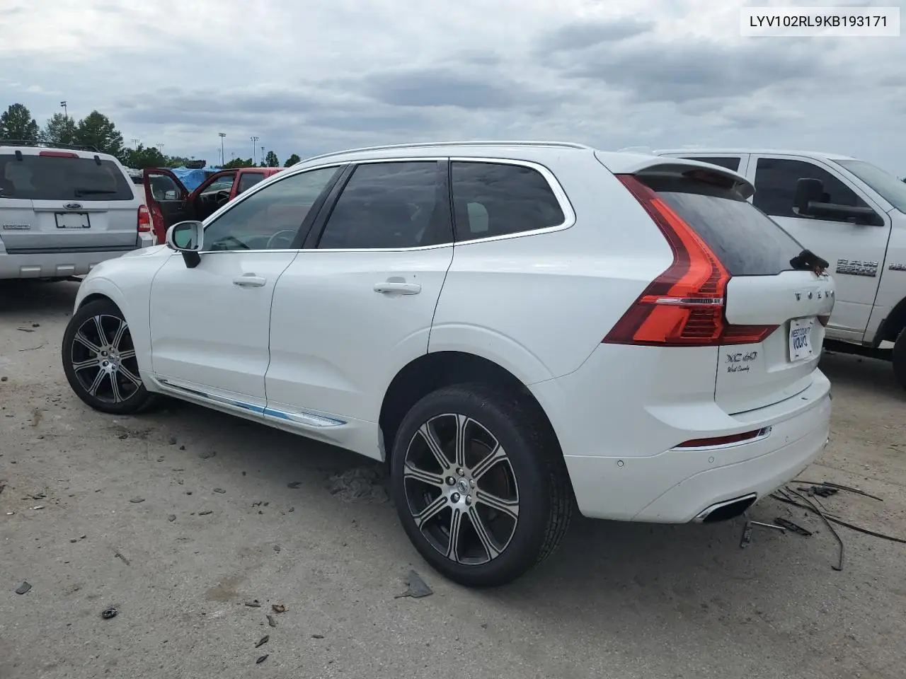 2019 Volvo Xc60 T5 Inscription VIN: LYV102RL9KB193171 Lot: 62114695