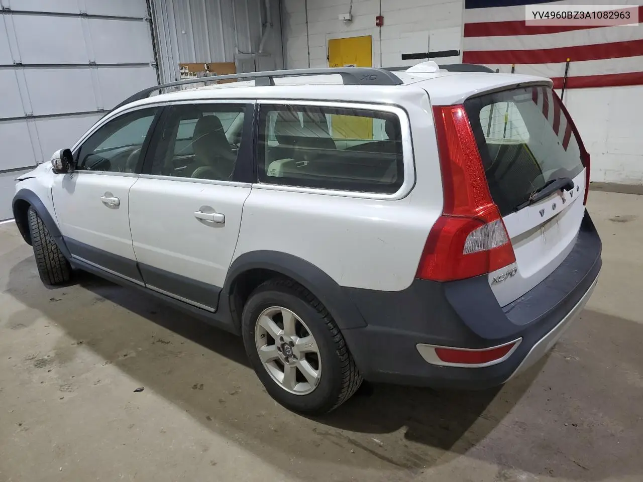 2010 Volvo Xc70 3.2 VIN: YV4960BZ3A1082963 Lot: 62388055