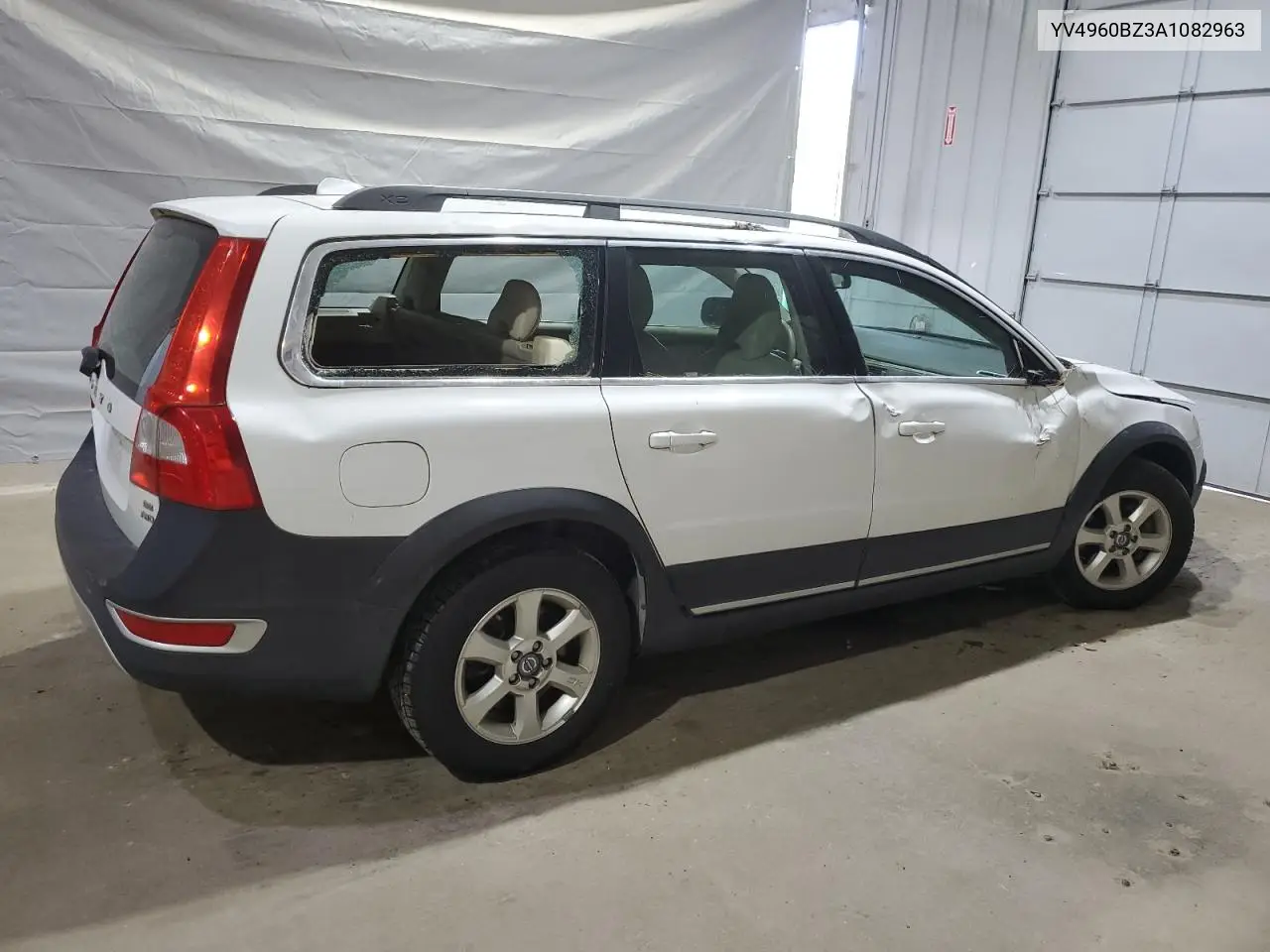 2010 Volvo Xc70 3.2 VIN: YV4960BZ3A1082963 Lot: 62388055