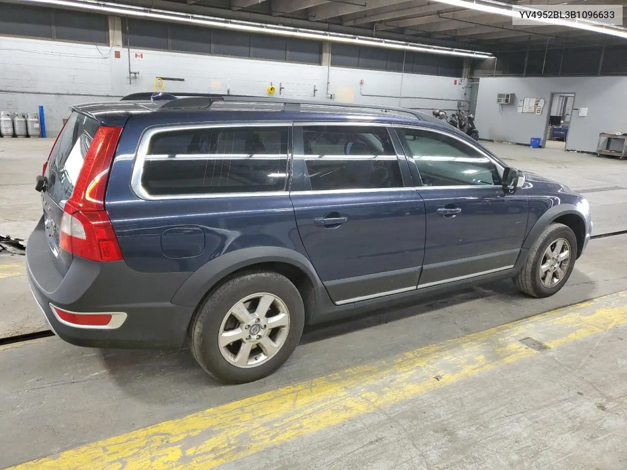 2011 Volvo Xc70 3.2 VIN: YV4952BL3B1096633 Lot: 60301245