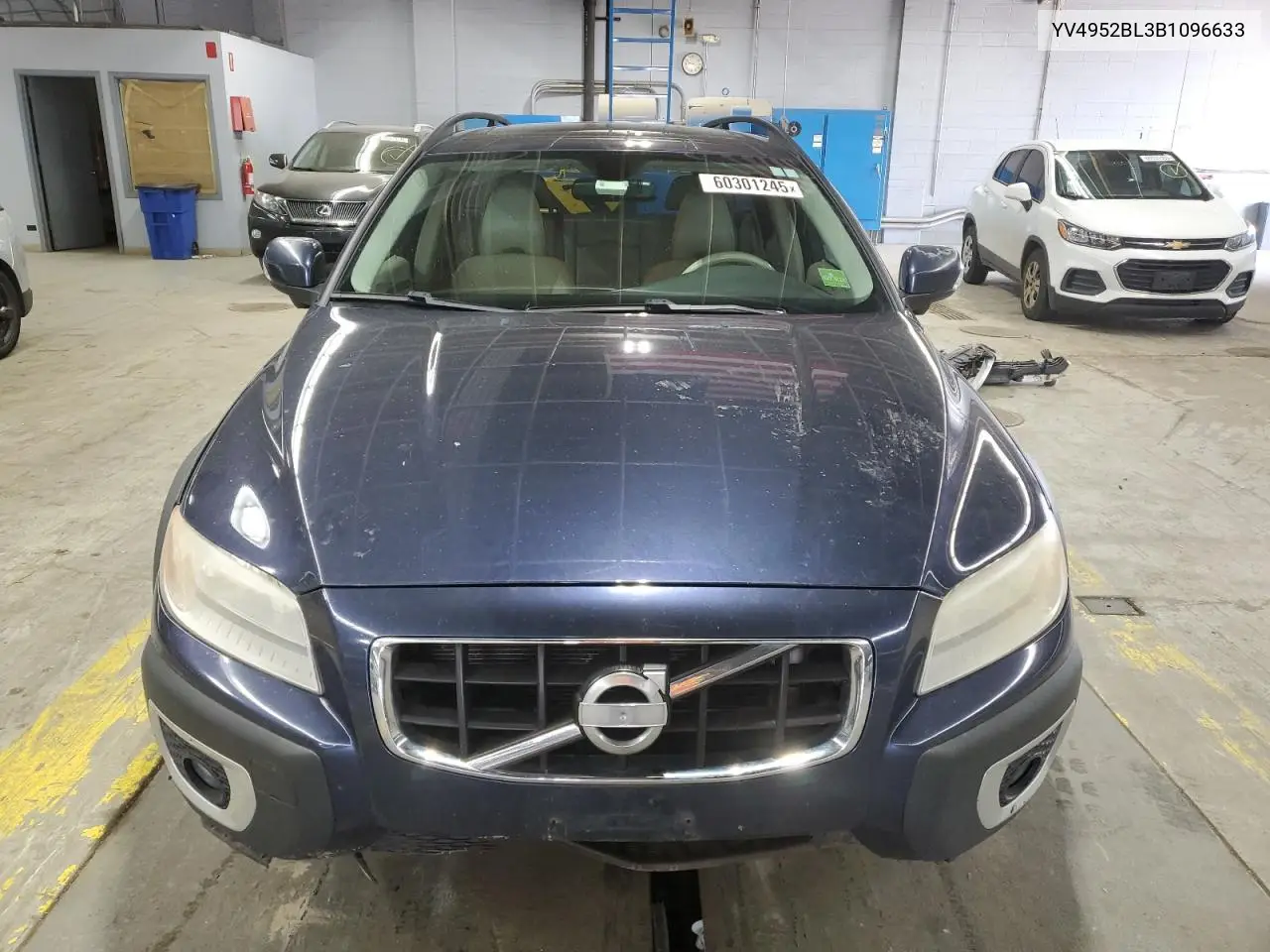 2011 Volvo Xc70 3.2 VIN: YV4952BL3B1096633 Lot: 60301245
