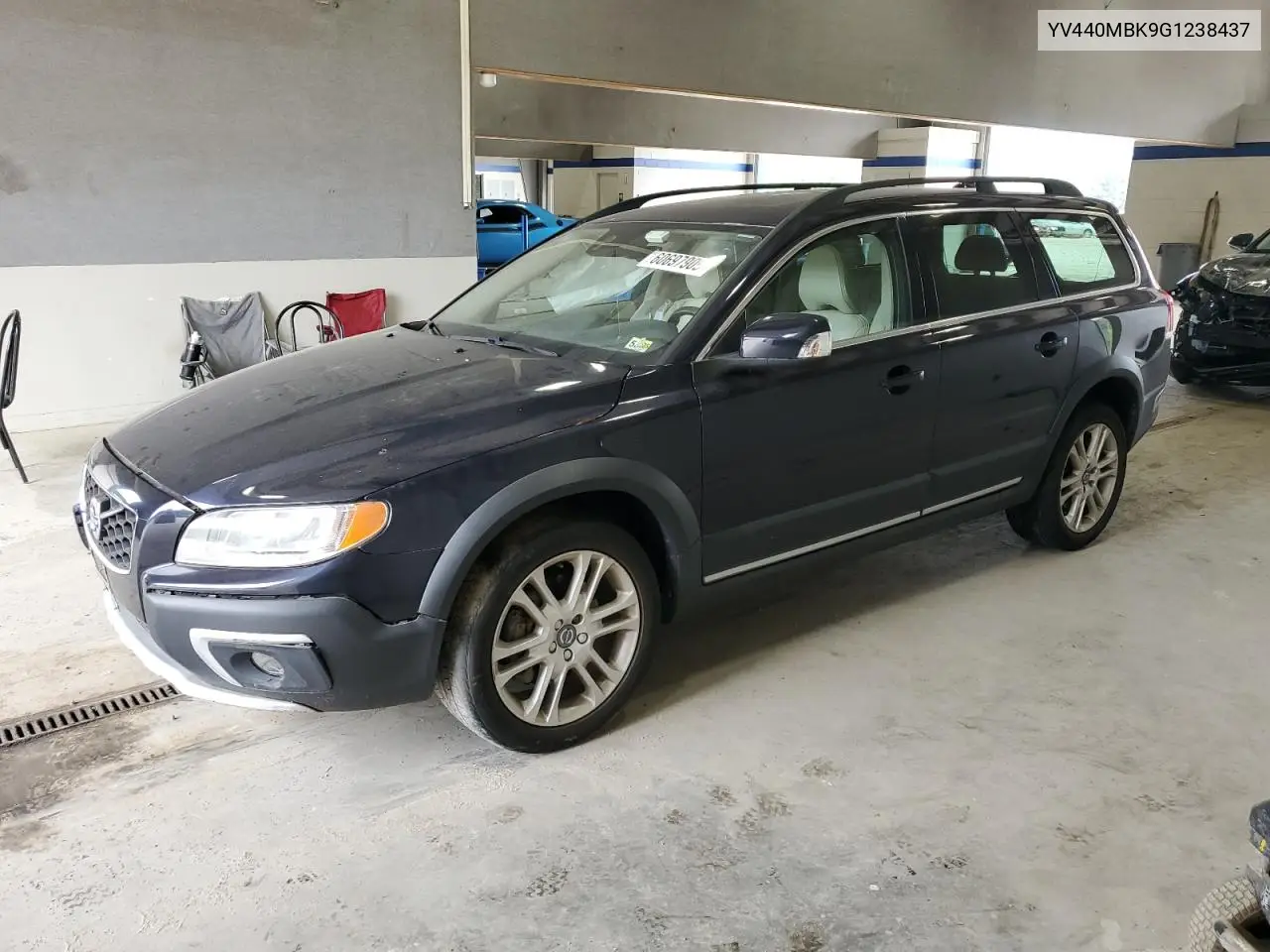 2016 Volvo Xc70 T5 Premier VIN: YV440MBK9G1238437 Lot: 60697905
