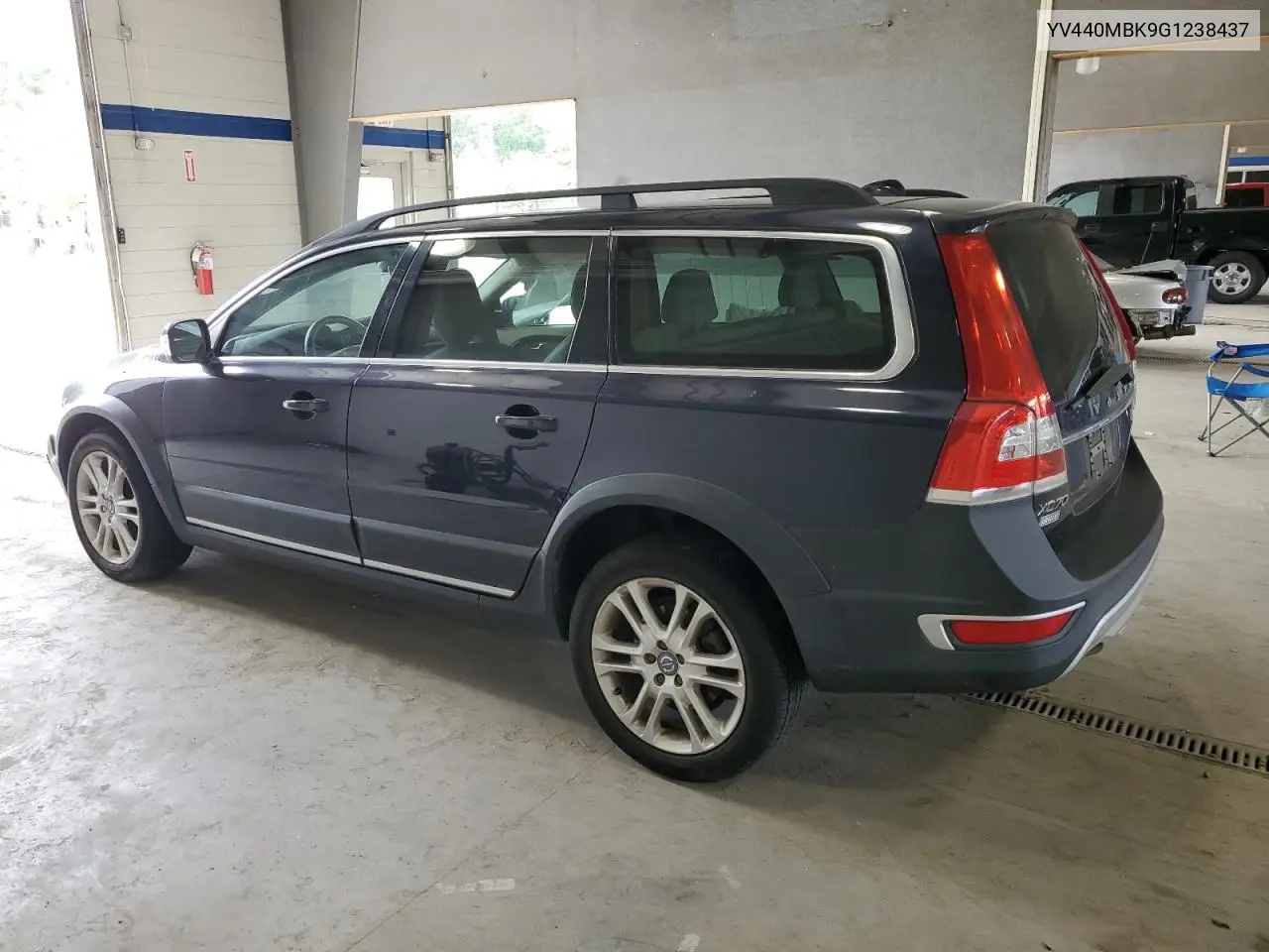 2016 Volvo Xc70 T5 Premier VIN: YV440MBK9G1238437 Lot: 60697905