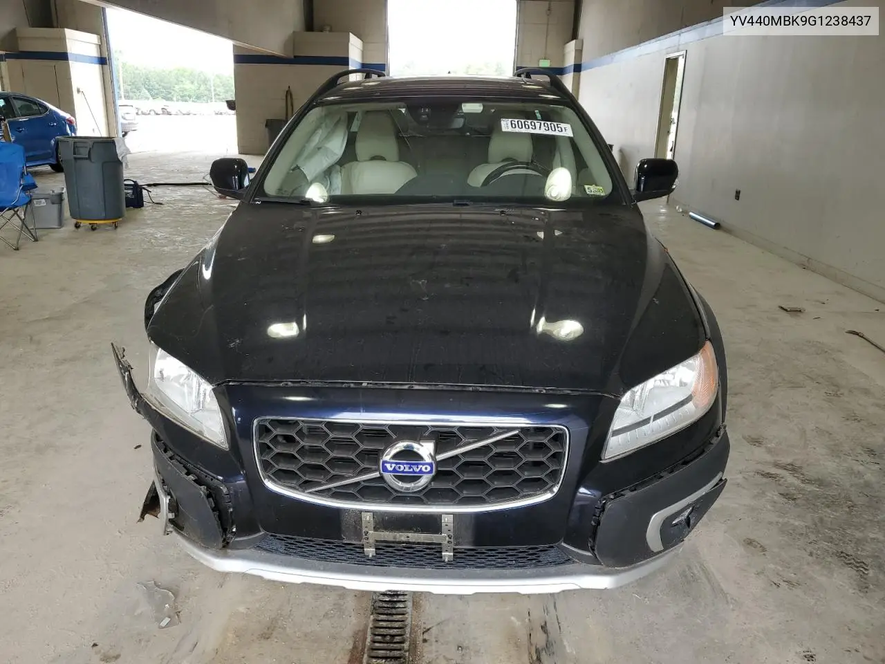 2016 Volvo Xc70 T5 Premier VIN: YV440MBK9G1238437 Lot: 60697905