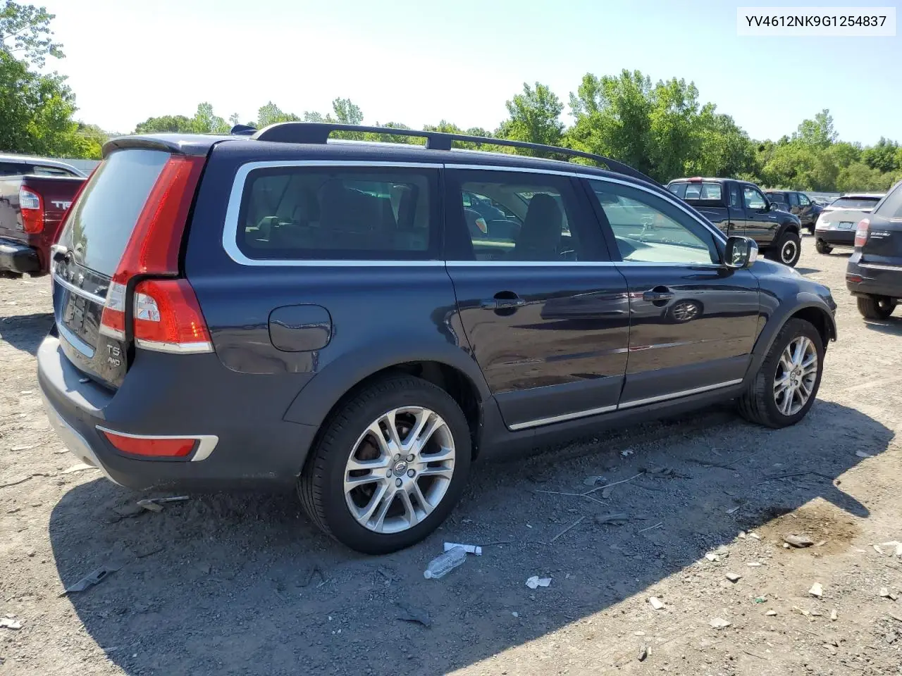 2016 Volvo Xc70 T5 Premier VIN: YV4612NK9G1254837 Lot: 61815435