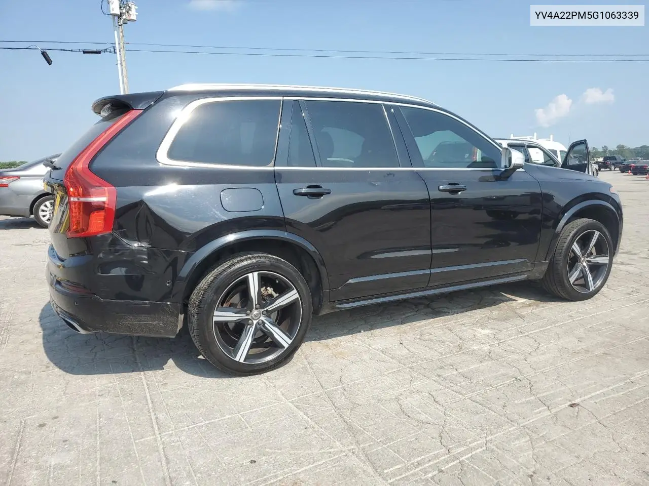 2016 Volvo Xc90 T6 VIN: YV4A22PM5G1063339 Lot: 62895375