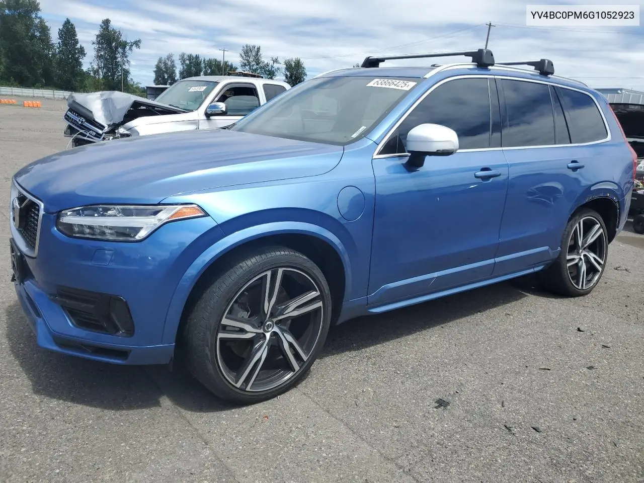 2016 Volvo Xc90 T8 VIN: YV4BC0PM6G1052923 Lot: 63866425
