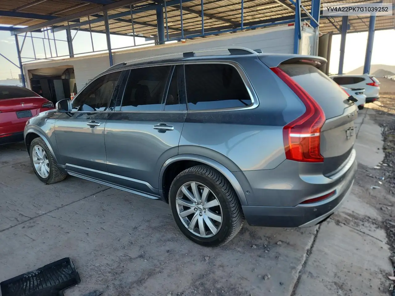 2016 Volvo Xc90 T6 VIN: YV4A22PK7G1039252 Lot: 63932625