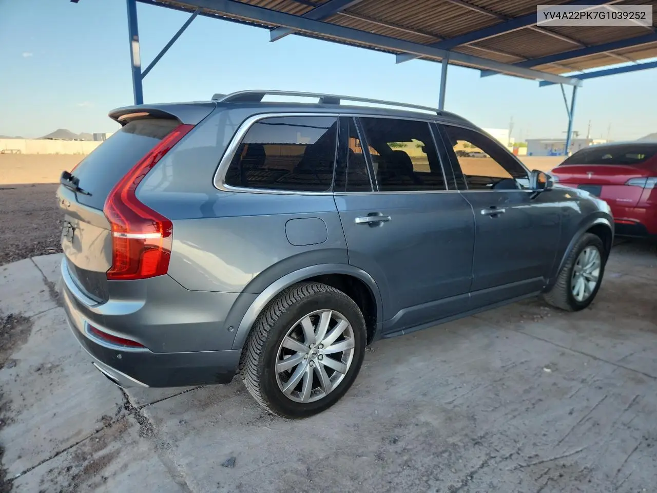 2016 Volvo Xc90 T6 VIN: YV4A22PK7G1039252 Lot: 63932625