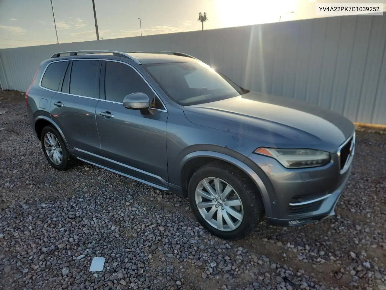 2016 Volvo Xc90 T6 VIN: YV4A22PK7G1039252 Lot: 63932625