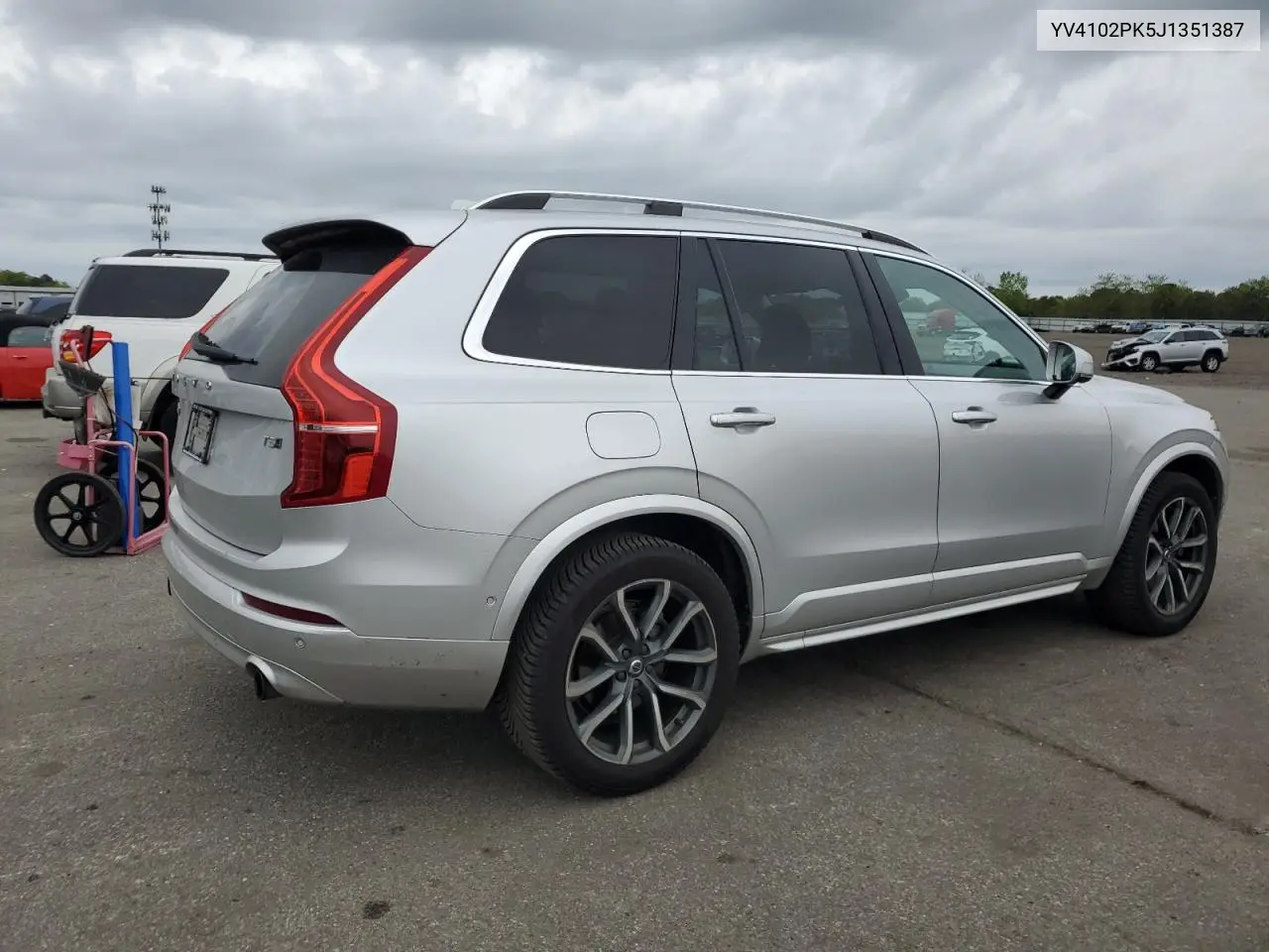 2018 Volvo Xc90 T5 VIN: YV4102PK5J1351387 Lot: 56672625
