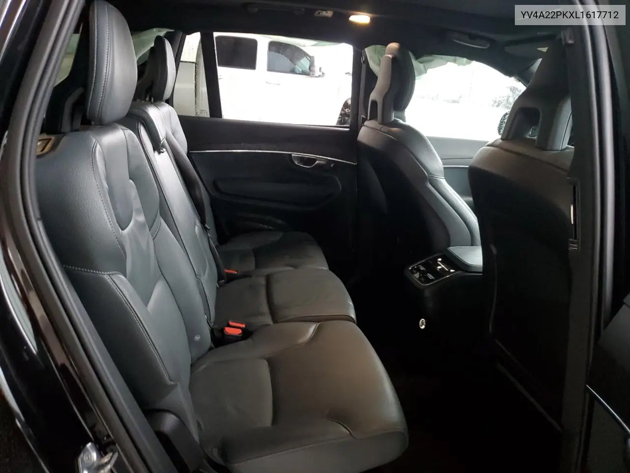 2020 Volvo Xc90 T6 Momentum VIN: YV4A22PKXL1617712 Lot: 56492885
