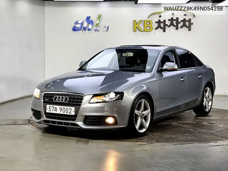 New A4 2.0 Tfsi Quattro Dynamic B8 VIN: WAUZZZ8K49N054258 Lot: 39642194