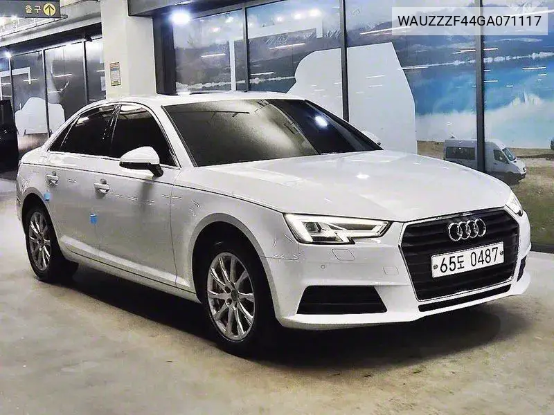 A4 (B9) 45 Tfsi VIN: WAUZZZF44GA071117 Lot: 39971325