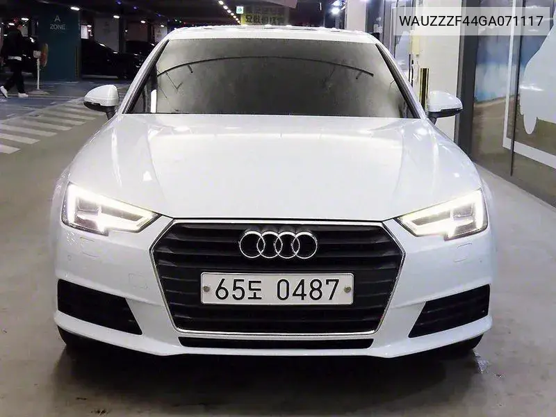 A4 (B9) 45 Tfsi VIN: WAUZZZF44GA071117 Lot: 39971325