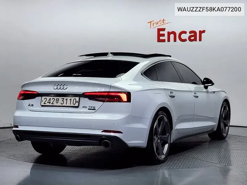 A5 (F5) 45 Tfsi Quattro Premium Sport Bag VIN: WAUZZZF58KA077200 Lot: 40004019