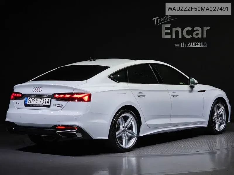 A5 (F5) 40 Tfsi Quattro Premium Sport Bag VIN: WAUZZZF50MA027491 Lot: 39595106